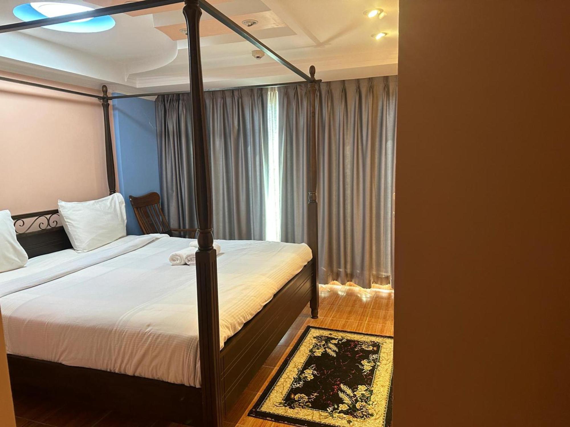 Affordable Serviced Apartments In Nana Omni Tower - Prime Sukhumvit Location Bangkok Exteriér fotografie
